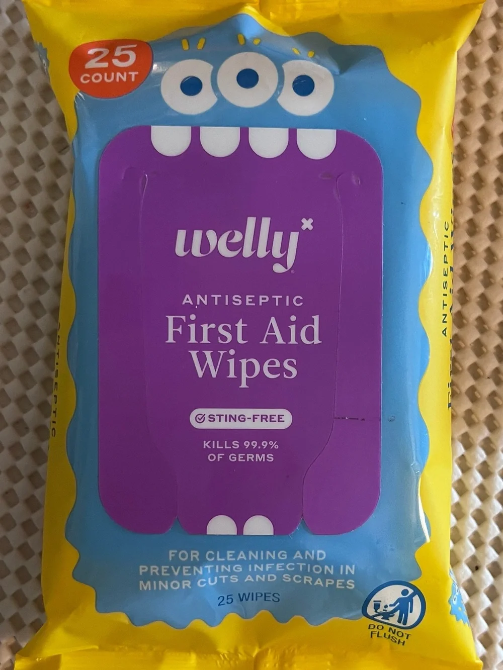 Welly Color Changing Bandages and Antiseptic First Aid Wipes Kidcore Whimsical